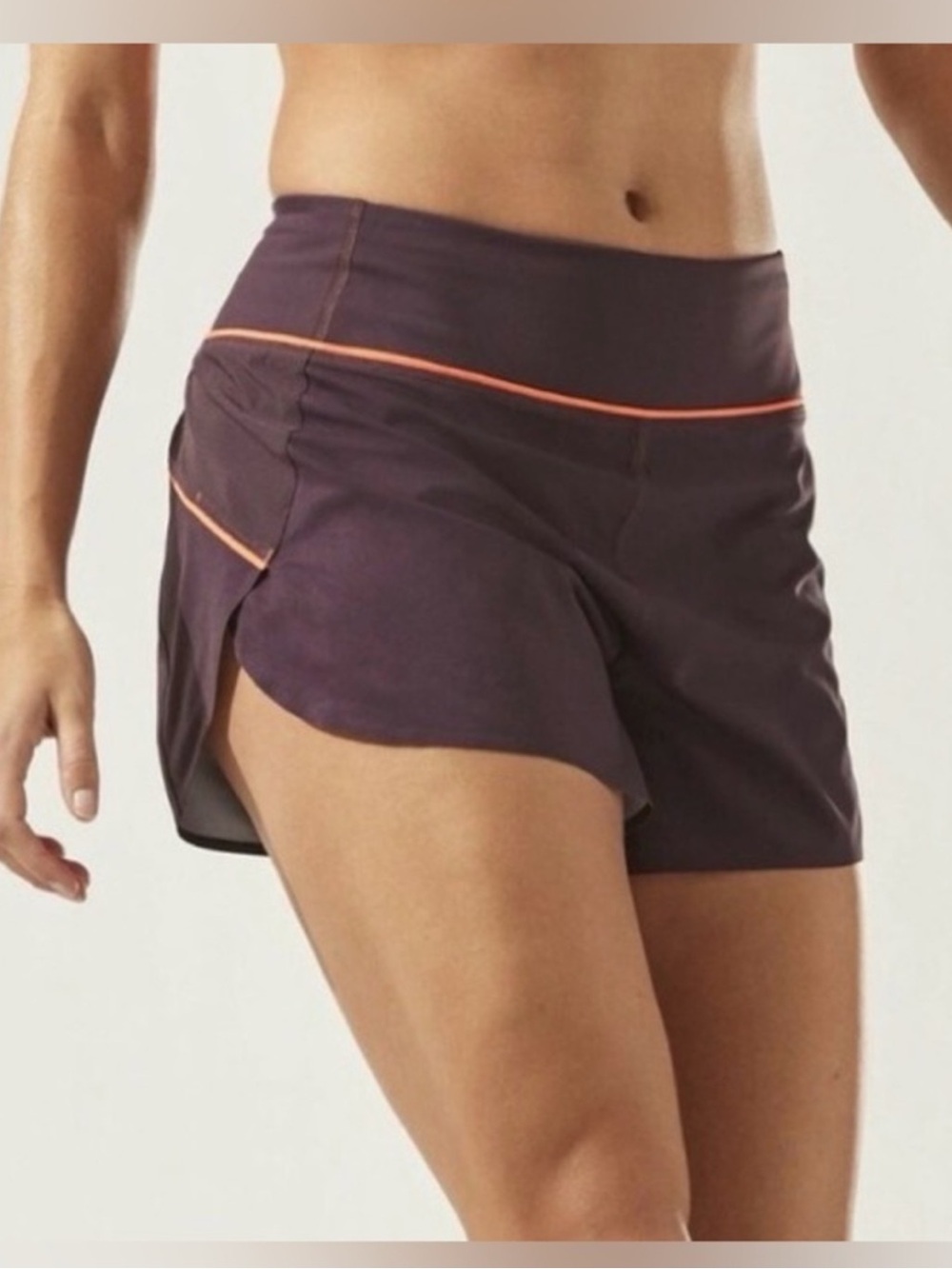Athleta run with it purple shorts size large